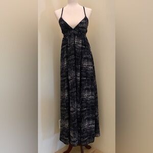 H&M. Crossback Maxi Dress. Black and White. Size 6